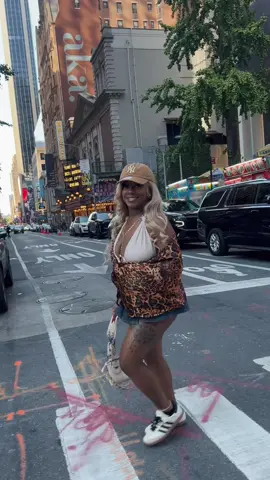 ☆NYC Recap YouTube -Niyaa Amari  #skinosnyc #publichotel #nyclife 