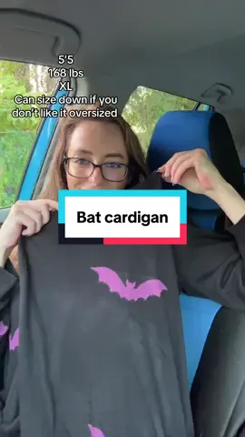 isn’t it perfect!!! 👻🦇#halloweencardigan #halloween #cardigan #tiktokshoprestock #halloweenfashion @BLOOMCHICUSOFFICIAL 