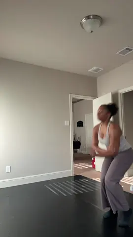 I LOVE WHEN AN IMPROV HS HITS #iloveoliviadean 