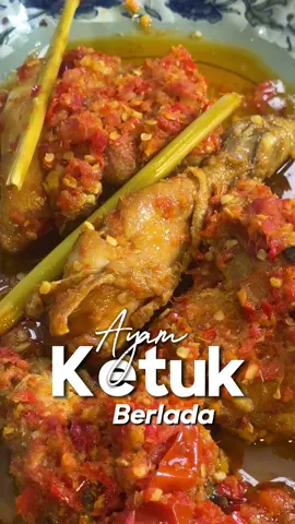 AYAM KETUK BERLADA Bahan-bahannya : 1 ekor Ayam / 1kg daging / 1kg seafood 1 biji Bawang Besar 6 ulas Bawang Putih 1 sm Ketumbar Biji 1 inci Halia 2 btg Serai 2 biji Buah Tomato 10 tangkai Cili Merah 10 tangkai Cili Padi Merah 6 ulas Bawang Putih 1 biji Bawang Besar Air Asam Jawa Gula  Garam  Minyak 1 inci belacan 1 st serbuk kunyit Selamat Mencuba!❤️ #resipitiktok #masakantiktok #fypシ゚ #tiktokmalaysia #fyp 