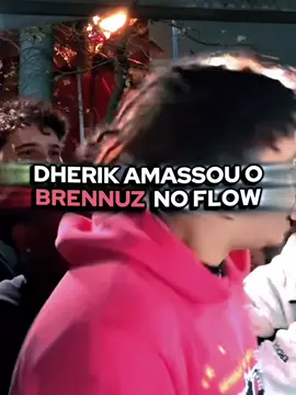 DHERIK BRINCOU no FLOW CONTRA o BRENNUZ #batalhaderima #rimas #batalhaderap 