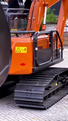 aura ny keluar.... sepil hitachi klen#bismillahfyp #fyp #excavator #foryourpage #hitachi #exindo 