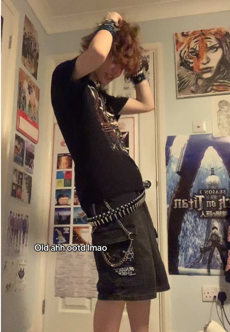So mad I missed posting this  sigh.. #OOTD #mlm #alt #09 #blink182 