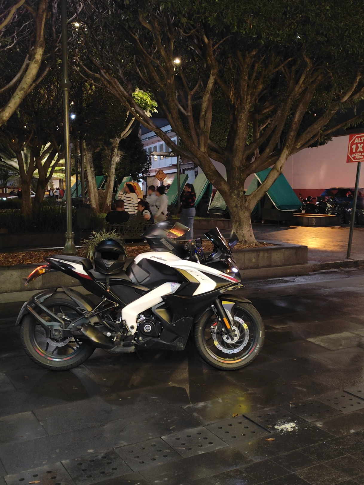 #motos #motosdeportivas #Viral #tendencia #pulsarrs200 