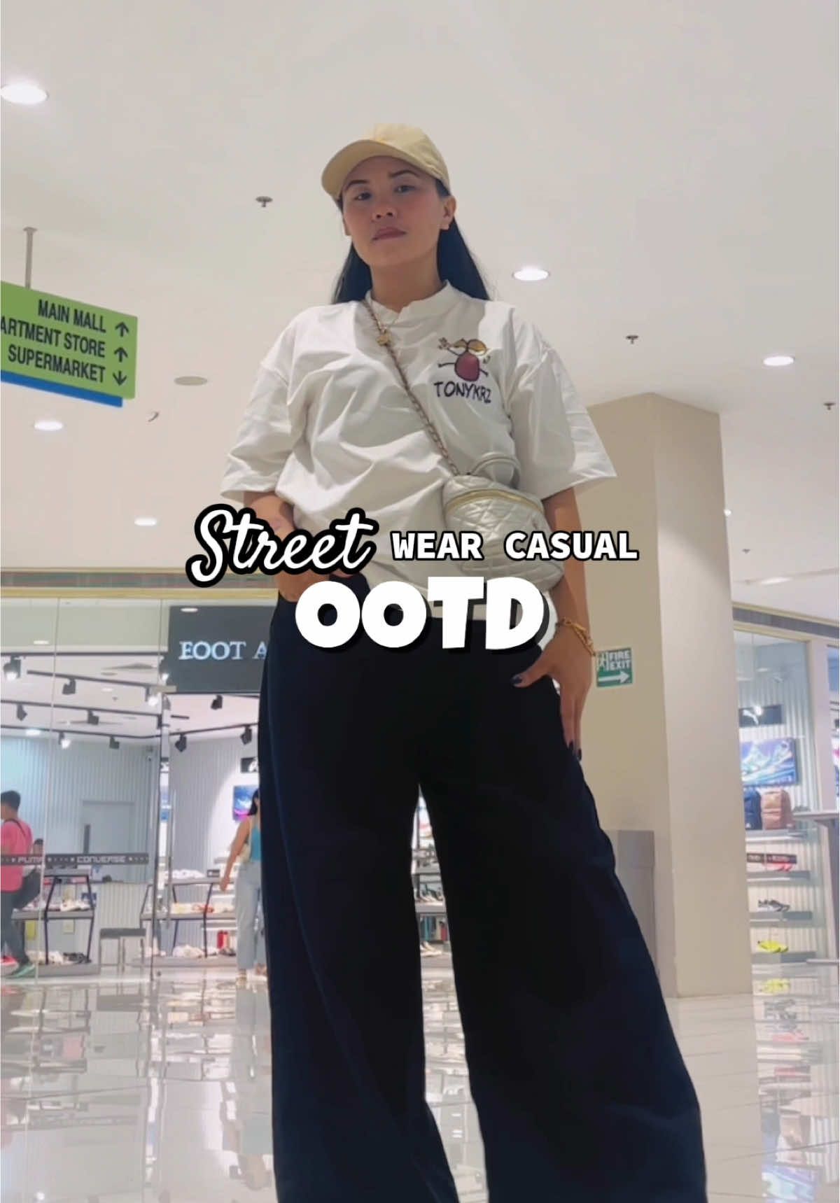 streetwear casual OOTD , streetwear look. perfect pang mall, lakad, o chill day out. Oversized graphic t-shirt, Wide-leg black pants, White sneakers, Crossbody mini quilted bag, Cap #StreetwearPH #baggypants #WideLegPants #BudolFit #fitcheck @Shairene🤎🫶🏻 