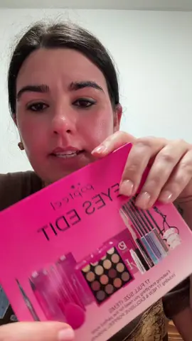 Este set de maquillaje super oferta para un regalo de navidad #tiktokshop #fyp 