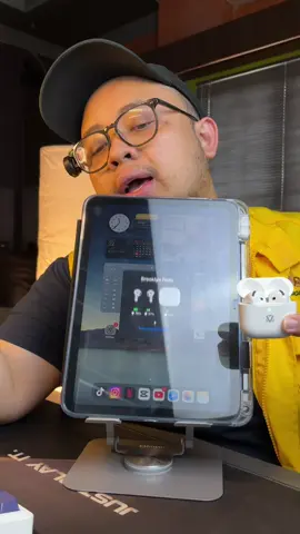 Vokara V4 Anc tws dengan fitur kaya tws jutaan ini harganya ga sampe 300ribu dan di develop oleh engineer yang dulu mendevelop tws untuk brand merk buah itu loh geiss! #vokarav4 #twsmurah #twspopup #headsetbluetooth #earbudswireless 