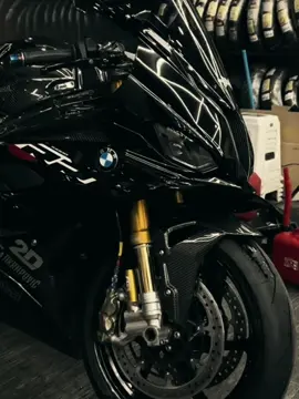 #capcut_edit 🏍️🍷😮‍💨 #motosdeportivas #motos #alcorte #bikers 