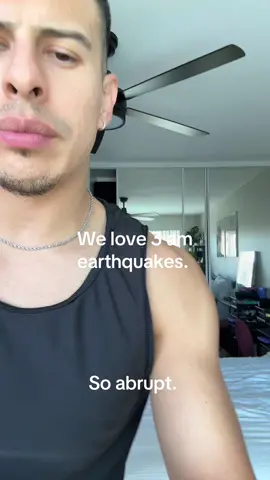 Native Angeleno and honestly thought this was the one. These flimsy ass mirrors didn’t help #earthquake 