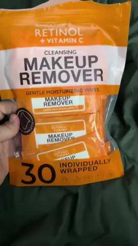 Even if you haven’t wore any makeup, these are great to just refresh the face. #vitaminc #makeupremover #wipes #fyp #viral 