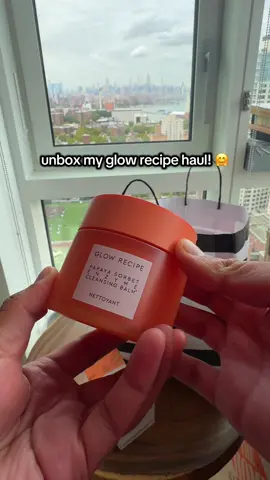 unboxing my @Glow Recipe haul from @sephora & the glow recipe popup 🤗!!!!! can’t wait to see which ones will be my favorites — i’m thinking it’ll be the cleansing balm, moisturizer, and lippies 🥰. #fyp #beauty #unboxing #glowrecipe #creatorsearchinsights 