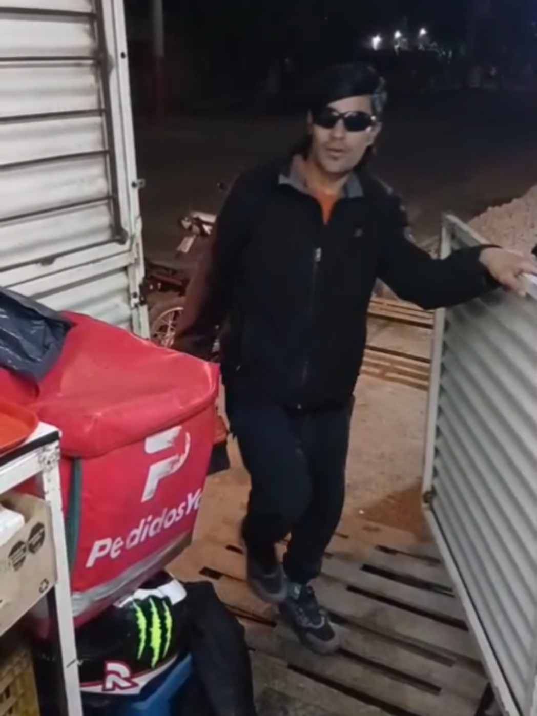 cuando es tarde y llamas al unico que puede 🤣🤣🤣🤣 #pachatasgaston #humor #cocina#fyp #humor 