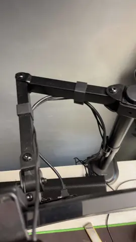 Bracket arm monitor dan tv untuk semua merk monitor dan tv. #bracketarmmonitor #bracketarmmonitorpc 