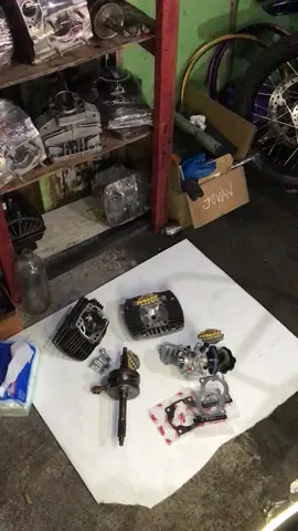 Paket boreup yamaha alfa 120cc obat ganas buat bebek yamaha alfa   Spesifikasi  Blok porting diameter 54 set head  Membran original custom Manifold dan karbu pwk Kruk as custom pengerjaan cnc anti getar  Stroke 0,8 geser torsi  Tanam timah  Torsi besar 🫴🏻🫴🏻💨💨 sezzzzz