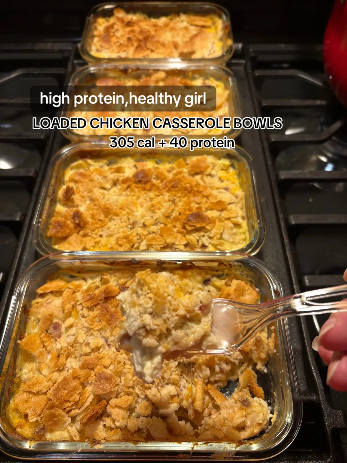 All the cozy casserole vibes made lighter! 🍗 This Healthy Girl Loaded Chicken Bowl is creamy, cheesy, and protein-packed comfort food without the guilt. Perfect for meal prep or a quick dinner!#mealprep @MaKayla | Food + Fitness💪🏼🍕 thanks for the idea #healthymeals #healthylunches #highprotienlunch #highprotien 
