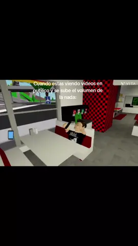 Cuando estas viendo videos en publico💔💔💔... #paratiiiiiiiiiiiiiiiiiiiiiiiiiiiiiii #viral #murdermystery2 #brookhaven #robloxfyp perdón por no subir videos 💔