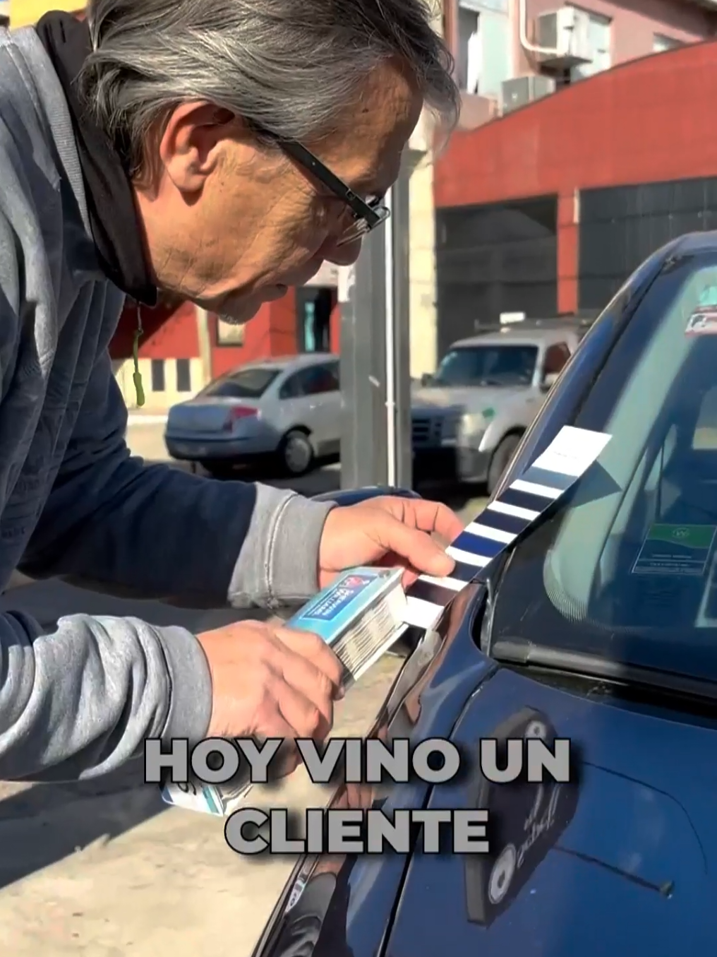 ASI TRABAJAMOS EL COLOR PARA TU AUTO🤯 🎥En este video te mostramos el detrás para llegar al color perfecto🎨 ¿Queres pedir el tuyo CONTÁCTANOS⬇️ 📲Whatsapp: 15-32080289 📍Ubicación: Somos de BsAs, Quilmes EZPELETA. La guarda 202 esq. H Yrigoyen.  🚨¡Grande Pintureria Prisma!🚨 ———————————————- #automotor  #pintureria #aerosol  #ezpeleta #quilmes 
