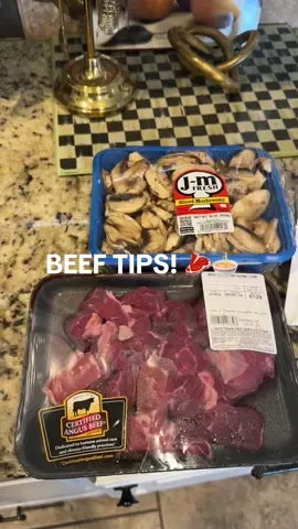 Beef tips are a fall staple in our house! 🥩🍜🍄‍🟫 lmk if you want the recipe 😆