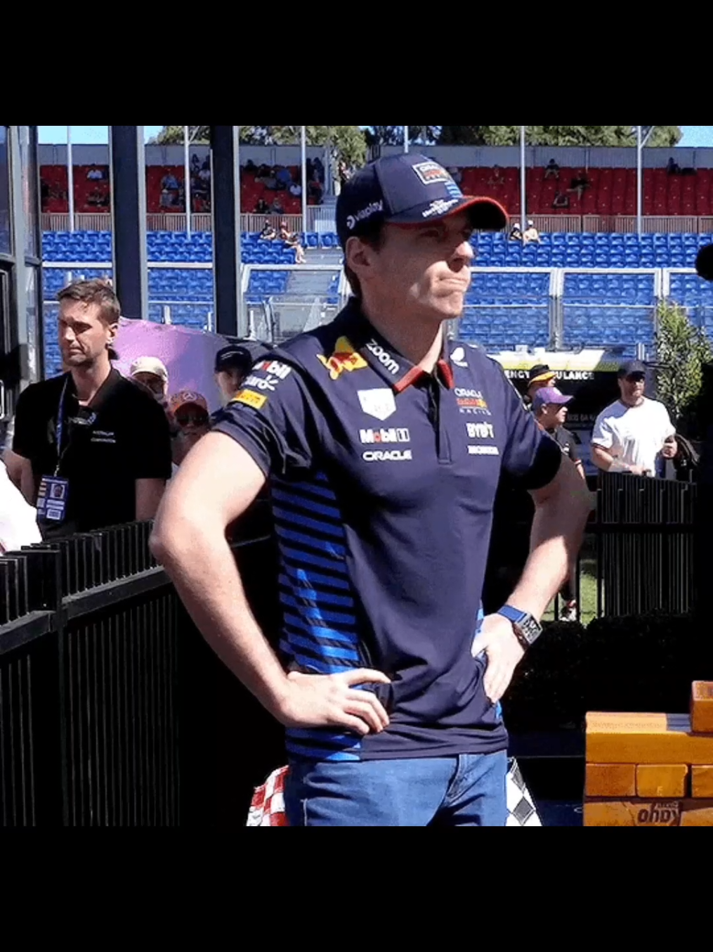 lilás ✨ #maxverstappen #georgerussell #kellypiquet #foryoupage #memes 