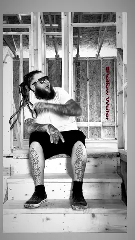 These new ankle cut boots decks boots are 🔥 ohhh and new song and video on the way #traylormaderecords #shallowwater #florida #rapper #deckboots 