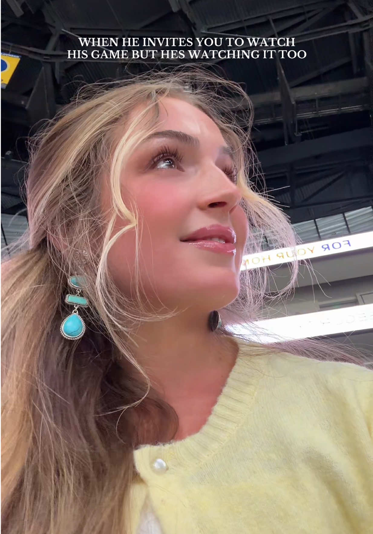 you’re doing amazing sweetie!!🫵🏼🤠🙂‍↕️ #nashville #hockey #gameday 