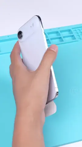 iPhone 17 Air aberto #viral #apple #assistenciatecnica #iphone17air 