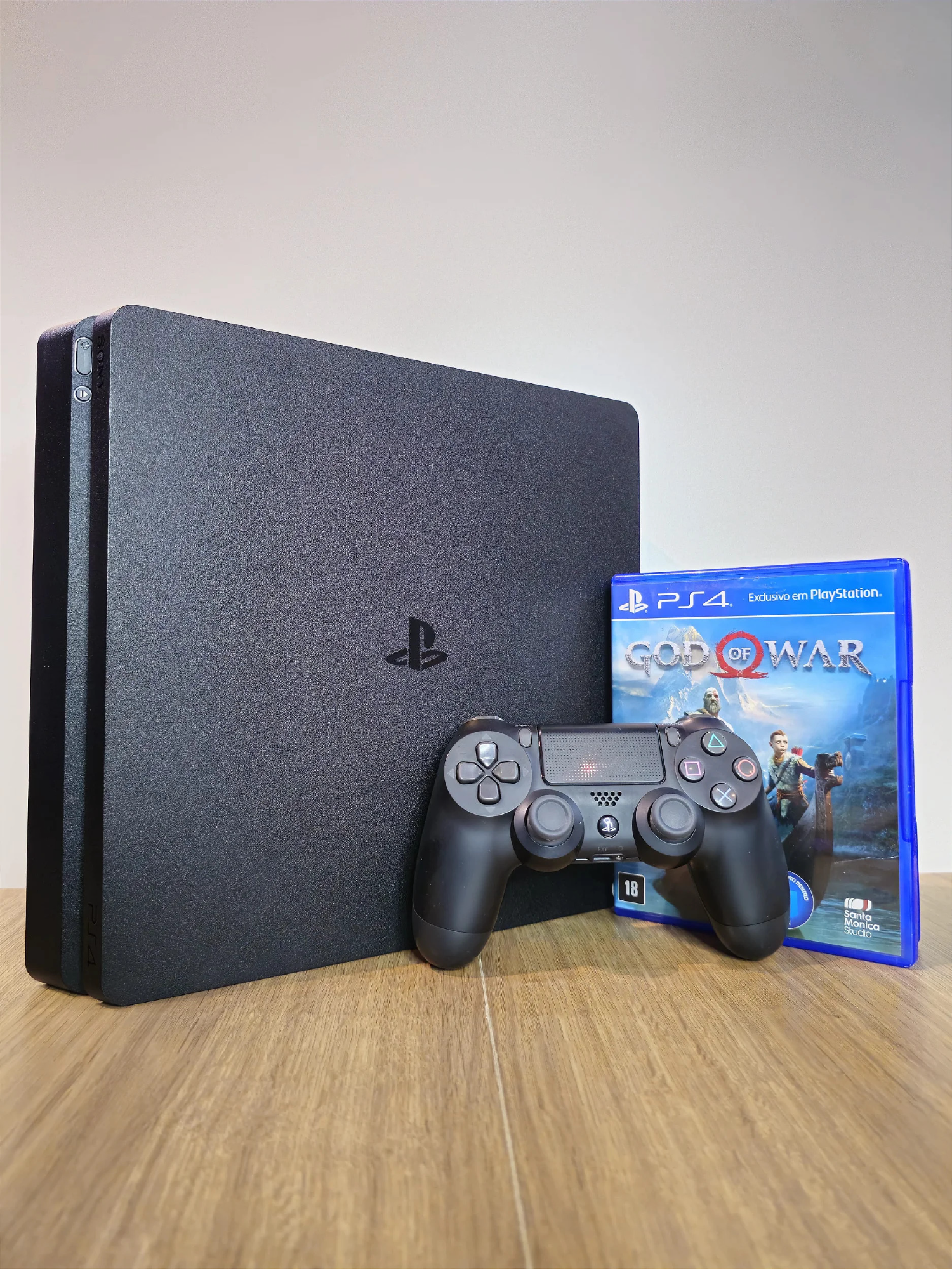 Console Sony PlayStation 4 Slim 1TB NOVINHO COM 2 controles por menos de 1800 reais com Frete Gratis COPIA E COLA O LINK https://s.shopee.com.br/4q6Sj7yKiY OU MANDA 