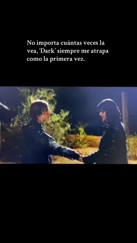 Dark ♾️                                                    #dark #netflix #viajeseneltiempo #lamejor 