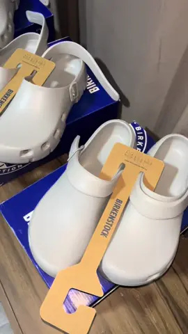 BIRKENSTOCK BIRKI FLOW EVA COIN #unboxingvideo #birkenstocks #ghanatiktok🇬🇭 #viral #viraltiktok #accraghana🇬🇭 