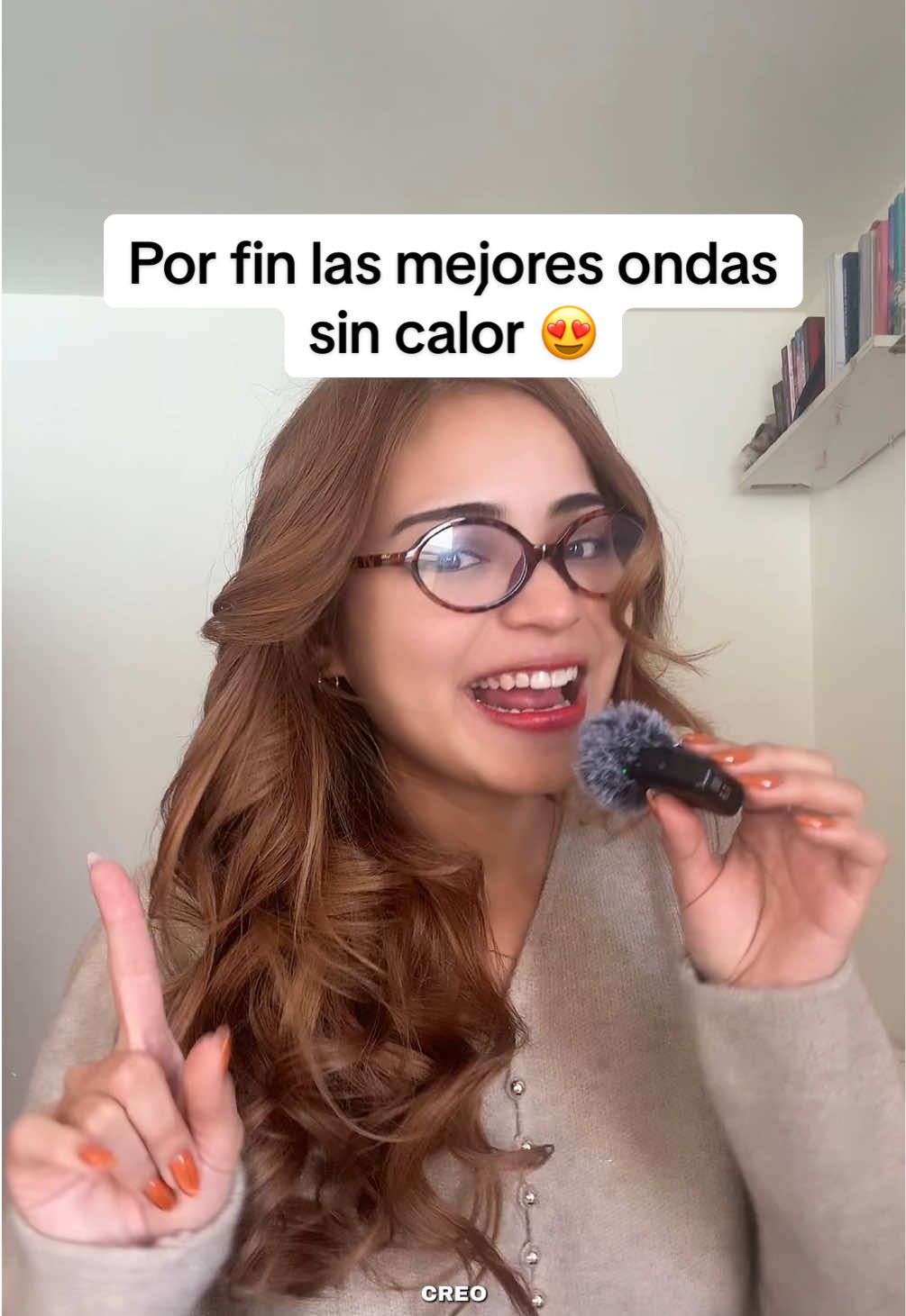 Por primera vez en avez SALE BIEN JAJA 😭 un éxito amix, me encantaron estas ondas sin calor!!! Sorprendida de que no fue un fail 🤣 jajaja cuentenme si quieren tutorial!!! Para cuidar nuestro cabellito y usar menos herramientas de calor ☝🏼gracias por acompañarme💖ig:valelu.99✨ #cabello #ondassincalor #ondascabello #cabellosaludable #colordecabello 