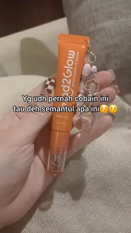 #glad2glow #g2g #lipserum 