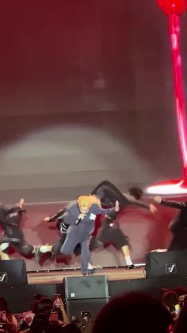 Vấp một mình không chịu phải vấp cả dàn mới chịu cơ  #QuangHungMasterD #lequanghung #tiktokviral 