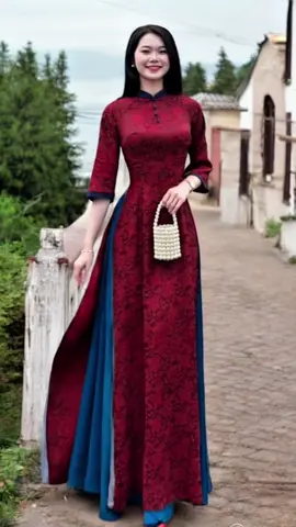 Áo dài gấm cao cấp #AoDaiGam #AoDaiCachTan #AoDaiCaoCap #AoDaiPhuQuy #AoDaiTruyenThong #thoitrangnu 