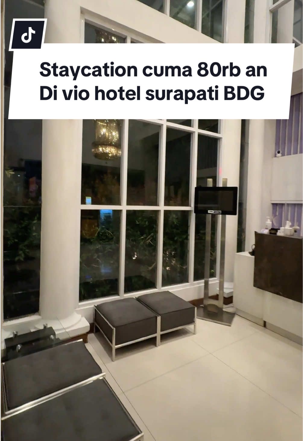 Staycation di hotel ini dapat harga 80rb an aja, mana hotel nya bersih banget dan lokasi nya strategis dekat gedung sate & lapangan gasibu 📍Vio Hotel Surapati #jelajahhotelakhirpekan #hotelbandung #staycationbandung #viohotel #viohotelsurapati 