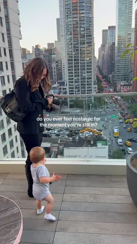 We’re packing up our apartment in New York, and it feels really bittersweet saying goodbye to this chapter…the baby days, the easy commute, the friends who were always nearby ♥️ #newyork 