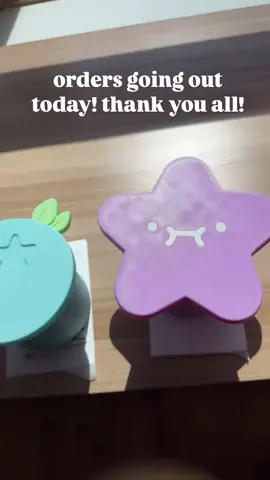 orders are going out! ty all! 