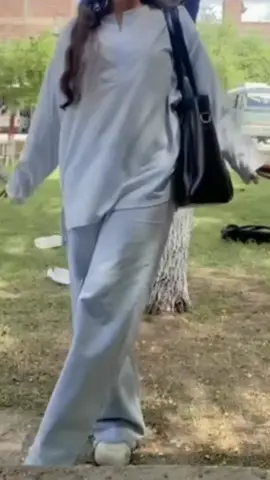 OOTD🤍🫦 #fyp #unifit #hitms 