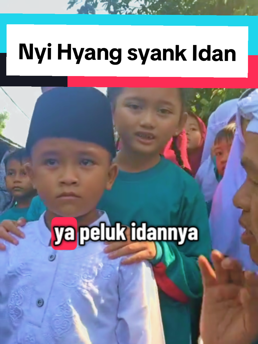 Moment kang dedi mulyadi dan nyi hyang sukma ayu melayat ke rumah duka almarhumah ibunda Idan. sc. : dedimulyadiofficial tiktok #ibunda #idan #meninggal #kangdedimulyadi #nyihyangsukmaayu 