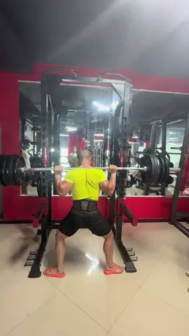 Drop set(tăng giảm) sumo squat: Tăng: 40>60>80>100>120 Giảm:120> 100>80>60>40 14 ngày đếm ngược giải vô địch quốc gia 2025. 🏠HỌC VIỆN ĐÀO TẠO PT NATURAL FITNESS - VDV THI ĐẤU Chuyên :Đào tạo thi đấu - Đào tạo PT  #DaoTaoThiDau #daotaopt #DaoTaoOnline #nhavodichthehinhthegioi #hocviendaotaoPTnaturalfitness 