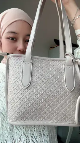 #akaci #belilokal #tasmurahberkualitas 