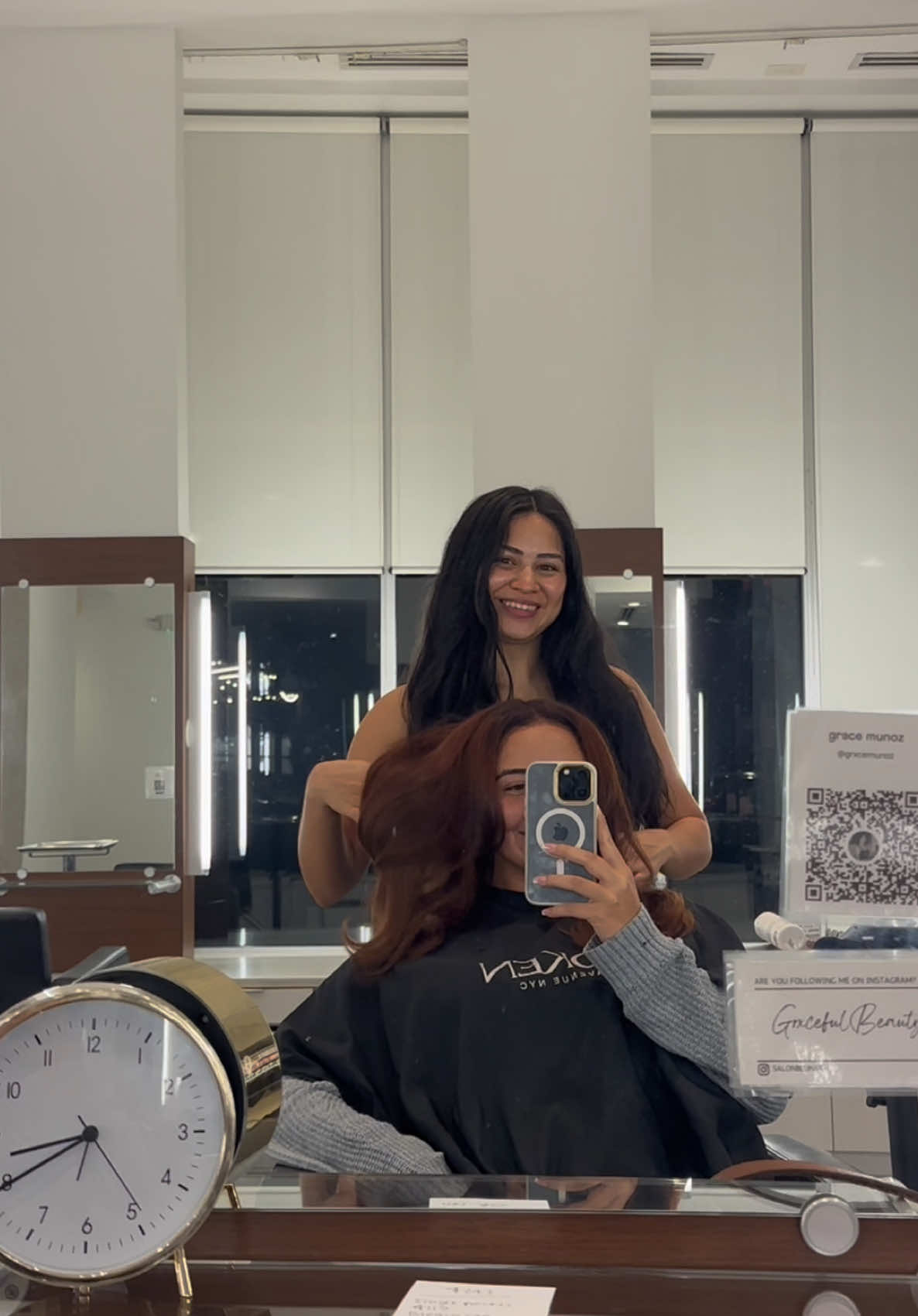 💇🏼‍♀️calling all the Raleigh girlssss. It’s your sign to change your hair and go copper for this season!  If you were looking for a hairstylist, go visit grace! She’s amazingg and the sweetest ever. También es Latina para todas mis latinas buscando un lugar para hacerse el pelo ;) @Grace M | Raleigh Hairtstylist #raleighnc #raleighhairstylist #latina #durhamnc #recommendations 