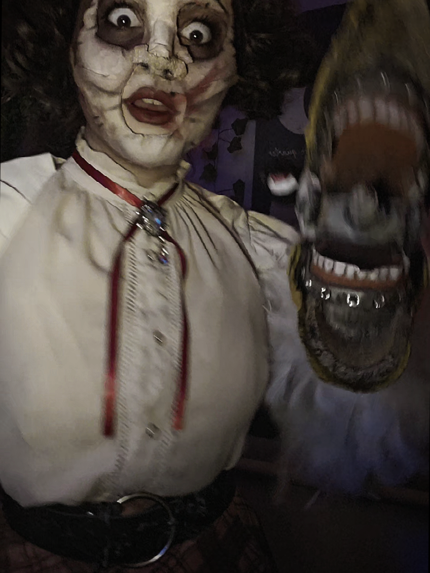 #MOTHERGOOSEBERRY #mothergooseberryoutlast #outlasttrials #cosplay #fyp 