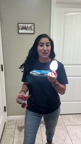 Dimmable bird touch activated lamp. 3 modes, USB-C rechargeable. Greta for desks, night tables, kid’s rooms, and more. #birdlamp #allbirdsmatter #cutelamp #birdlover 