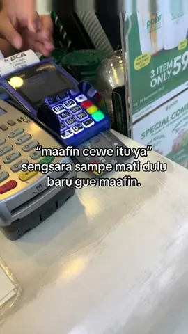 bahkan menyesali/minta maaf pun ngga, ternyata memang lingkungannya begitu cuihh. 😏