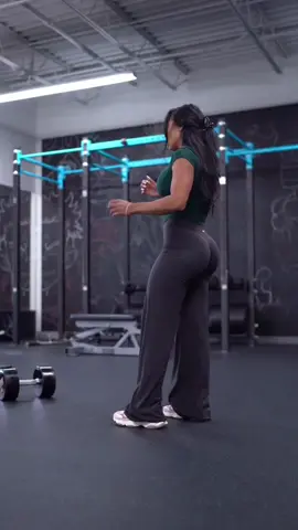 #fitnessgirl #Fitness #fitnessmotivation #gym #fitnessmodel 