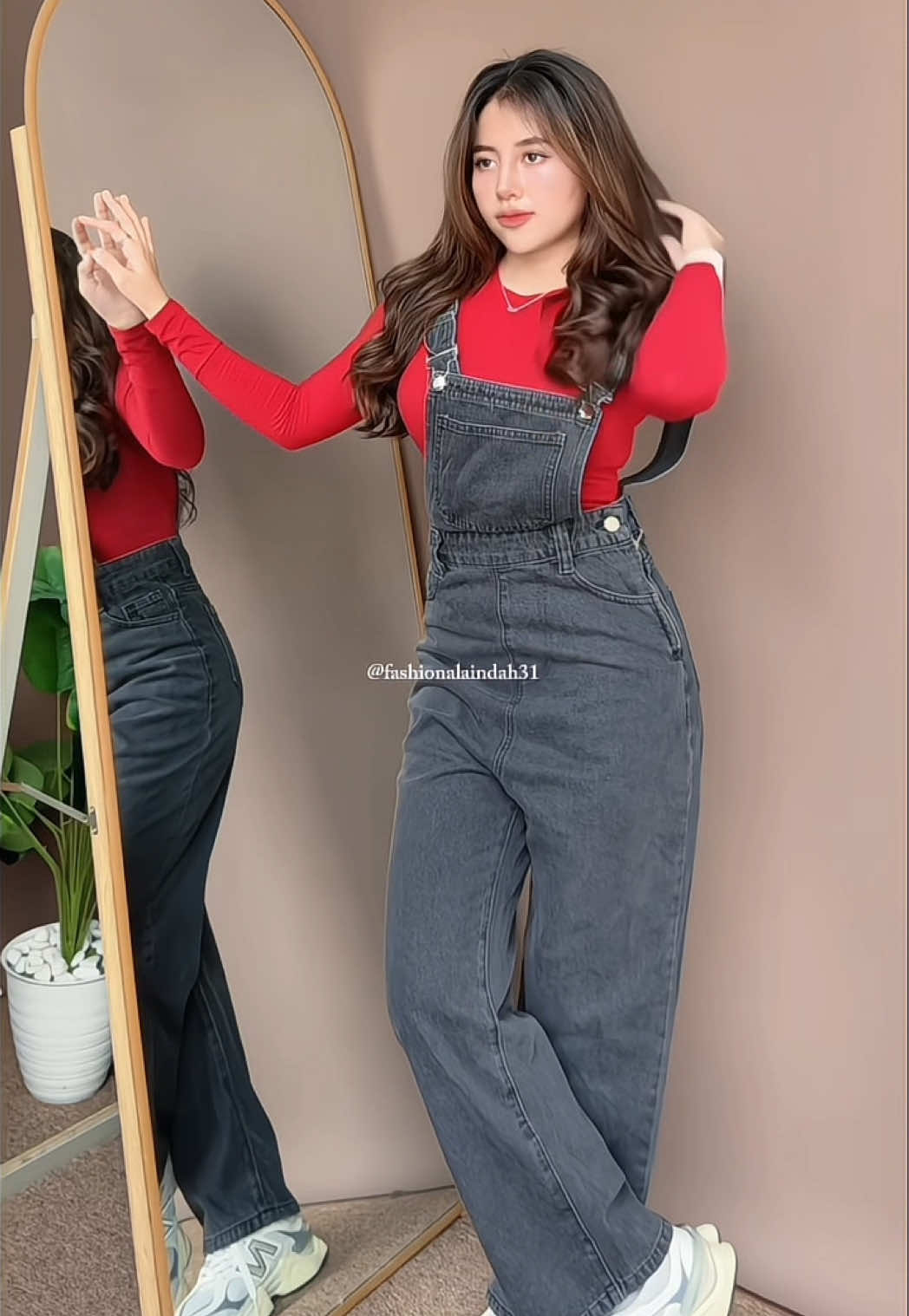 Membalas @Anindyta olshop  Aman banget max 85kg ya🫶🏻 40 - 45 ( S ) 46 - 49 ( M ) 50 - 59 ( L ) 60 - 69 ( XL ) 70 - 78 ( XXL ) 79 - 85 ( XXXL )