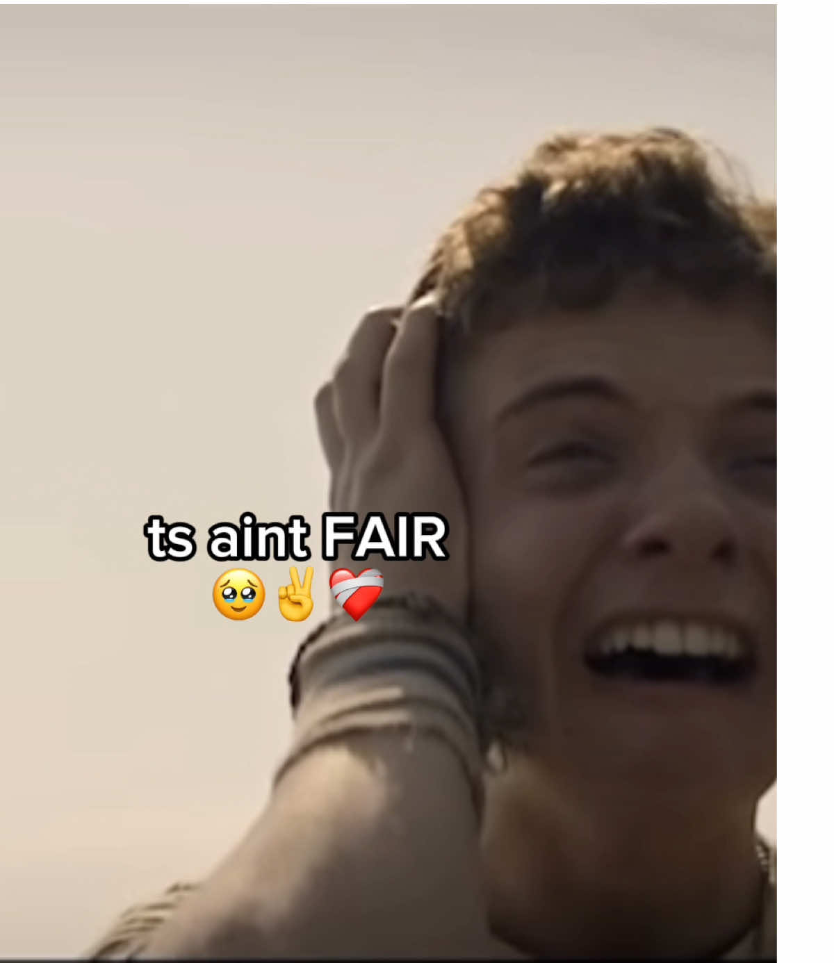 like and subscribe to save curley!🥹❤️‍🩹👼 // #romangriffindavis #thomascurley #stephenking #thelongwalk #fy @The Long Walk @Lionsgate 