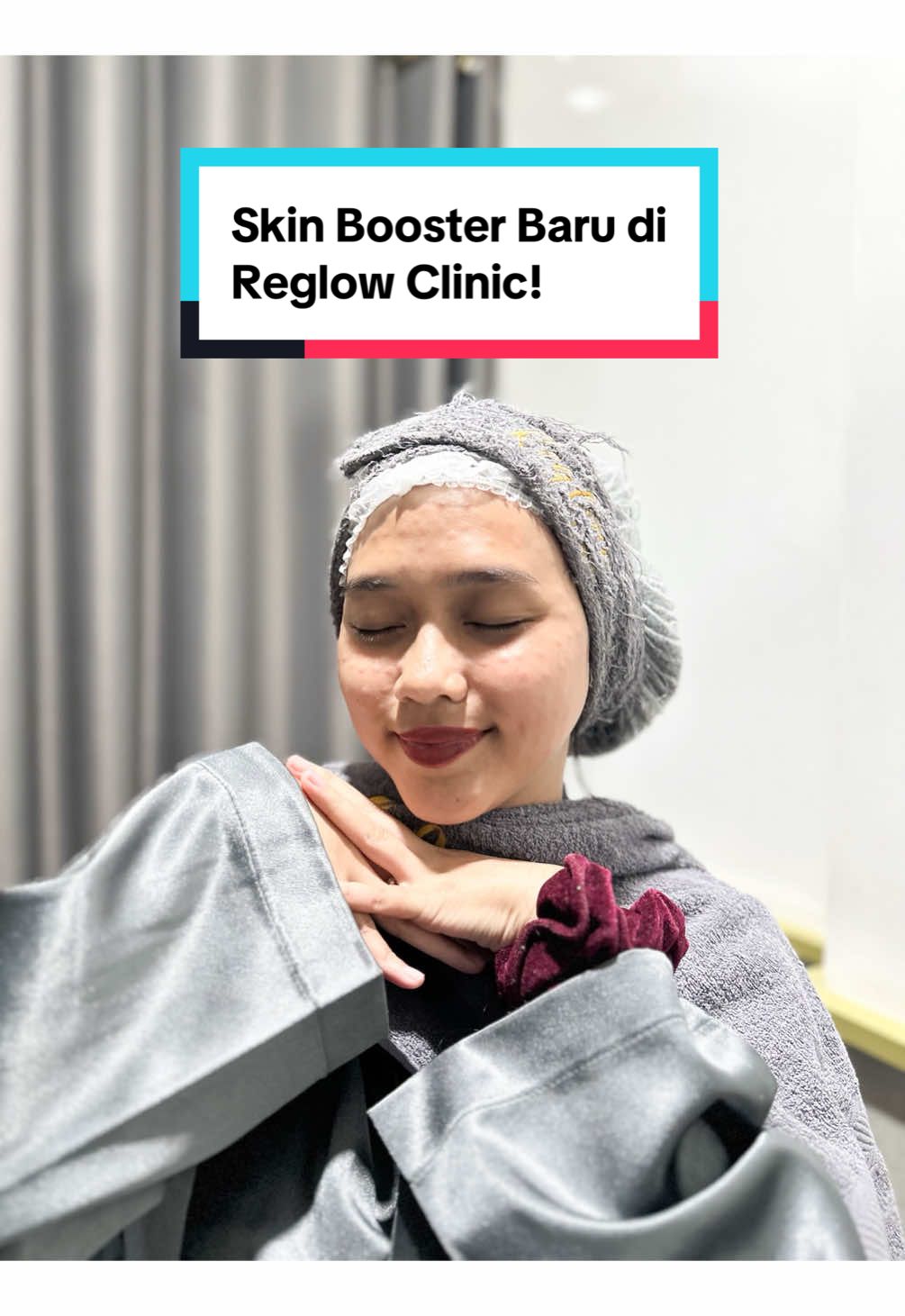 ‼️Skin Booster Baru di Reglow Clinic‼️ Skin Booster Collagen Stimulator! Yess wajib kalian cobain krn ini beda sm skin booster sebelumnya, treatment ini fokus merangsang pertumbuhan collagen secara alami! Jadi bukan menggantikan ya. Buat usia 30 an kaya aku apalagi, cocok banget karena pertumbuhan collagen melambat.  Gausah takut, recovernya cepet kaya biasa dan hasilnya lebih lembab dan glowing✨ Guys pake promo aku, BKSRATU10% buat dpt disc tambahan! @Reglow Clinic @Reglow Clinic Bekasi @Reglow Clinic Solo  #collagen #collagenstimulator #klinikkecantikan #beautyclinic #reglow 