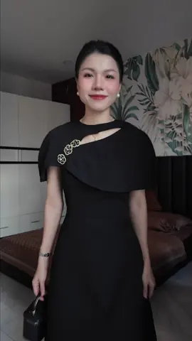 Đầm đẹp mà e gầy nên mặc rộng vai huhu 🥲 #camtu #xuhuong #review #thoitrang #damtiec 