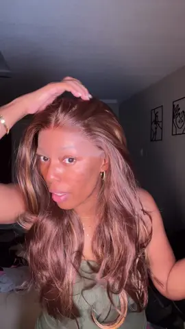 Replying to @Essy ᥫ᭡ wig cap with the grip & this synthetic wig, make for the easiest beginner friendly install   